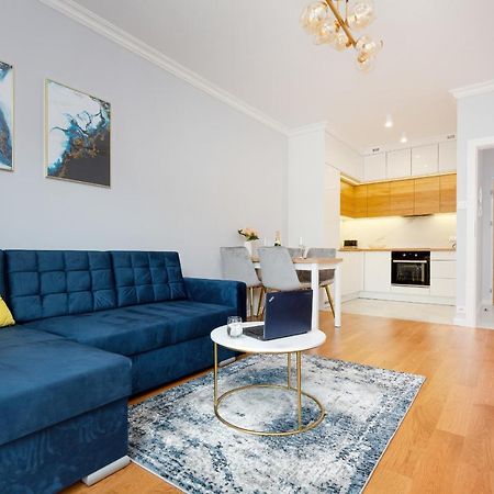 Apartament Dom Przy Okrzei By Renters Prestige Варшава Экстерьер фото